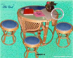 Vietnam Table and stool with the rattan cover